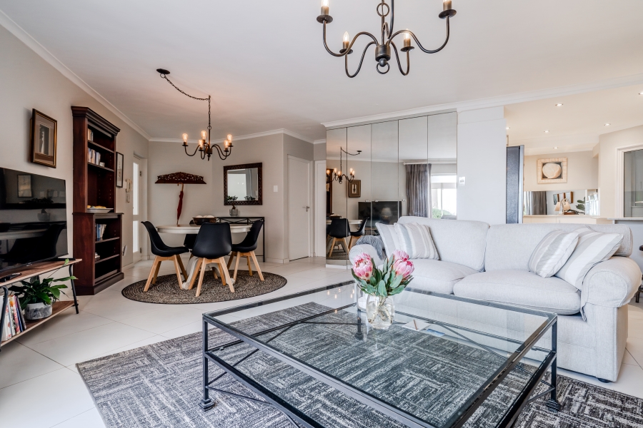 To Let 2 Bedroom Property for Rent in Bantry Bay Western Cape